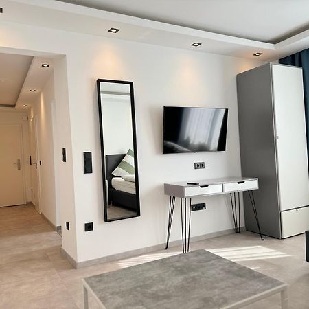 Aparts House - Balkon-Wifi-Kitchen Essen Exterior foto